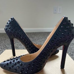 Christian Louboutin heels Not Authentic 36…